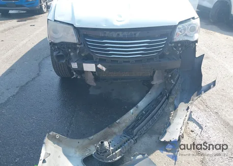 2015 Chrysler Town & Country Limited Platinum from USA, damaged, VIN 2C4RC1GG0FR740315